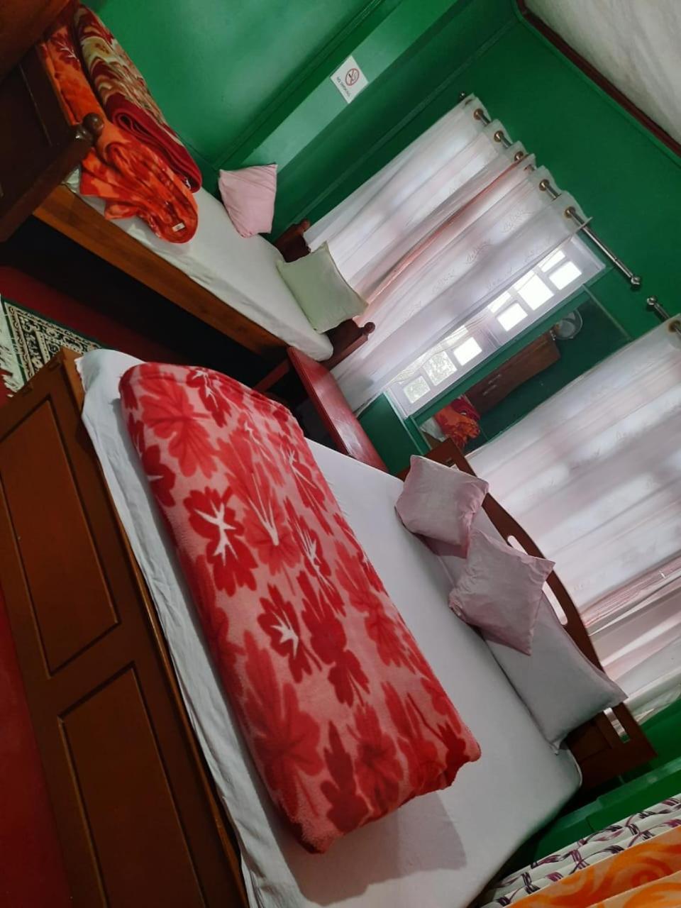 Kalimpong View Homestay Bilik gambar